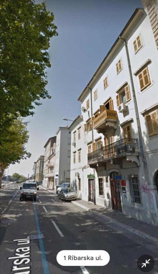 Apartament In The Centar *